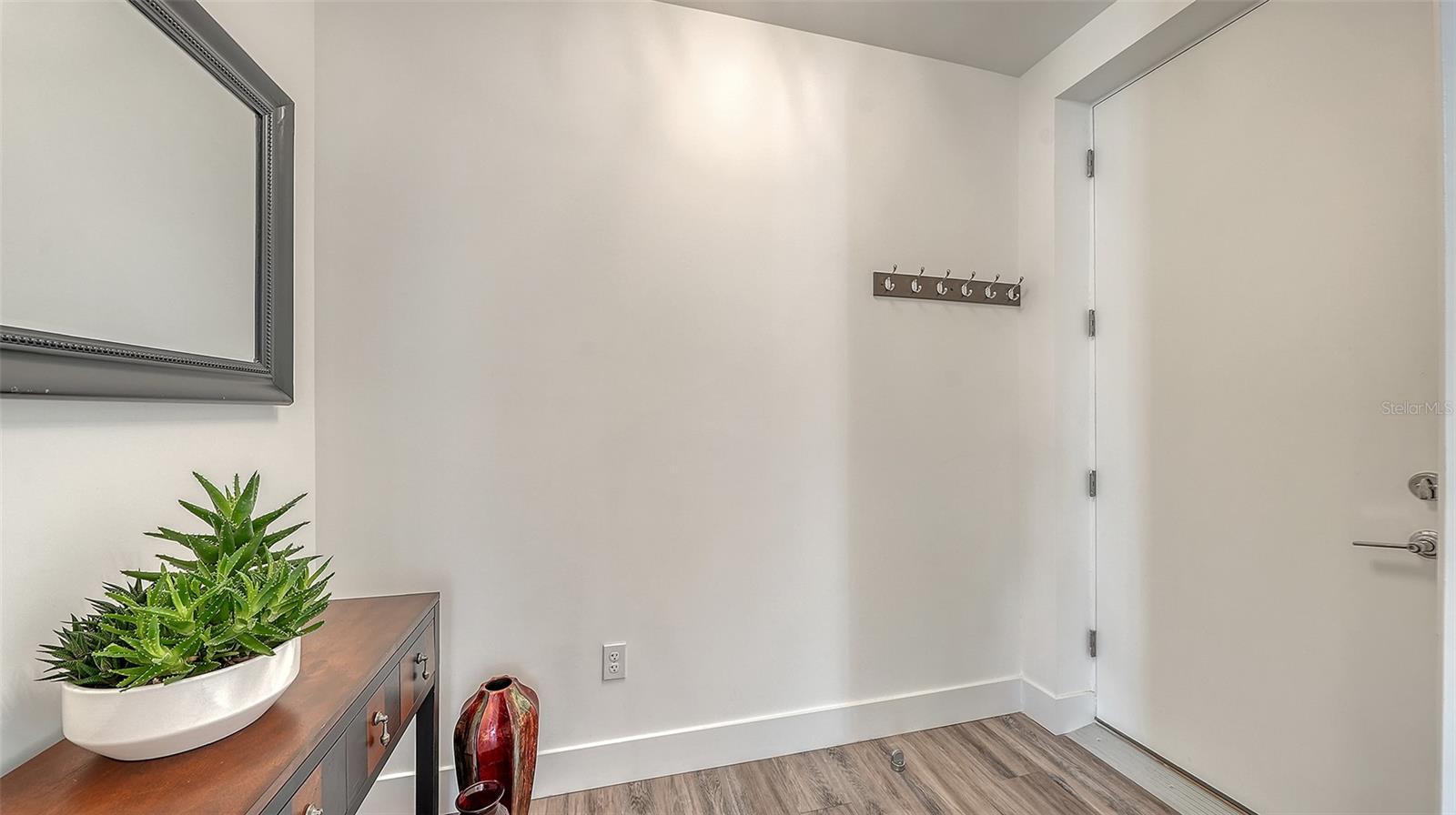 1703 N TAMIAMI TRAIL 511