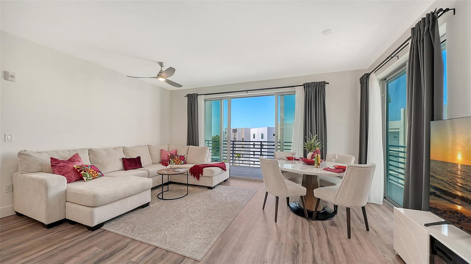 THE STRAND OF SARASOTA - Residential