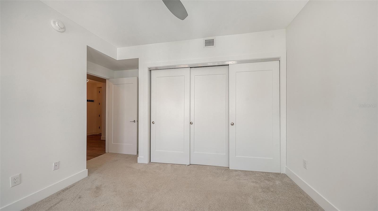 THE STRAND OF SARASOTA - Residential