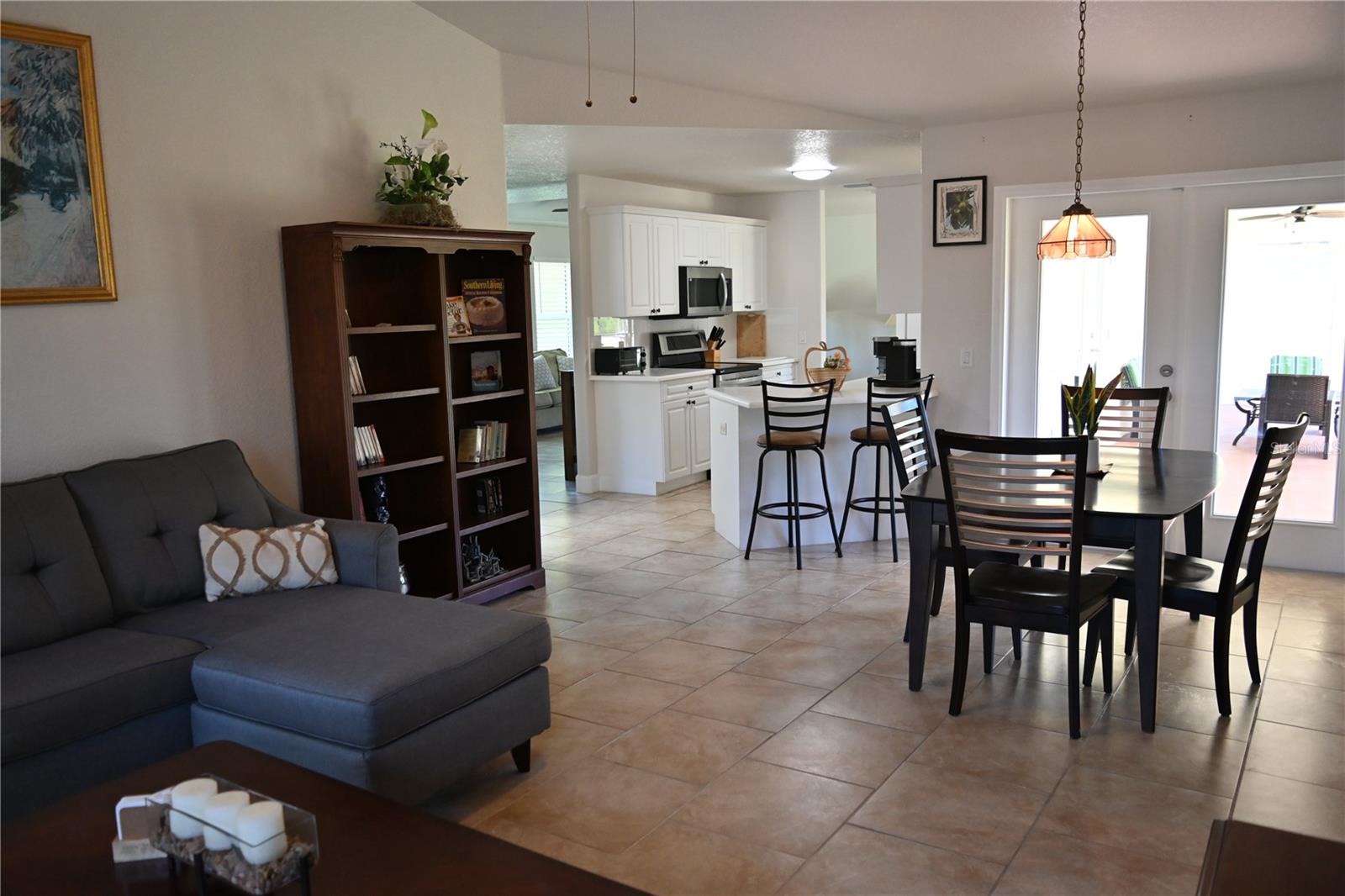 PORT CHARLOTTE SUB 24 - Residential Lease