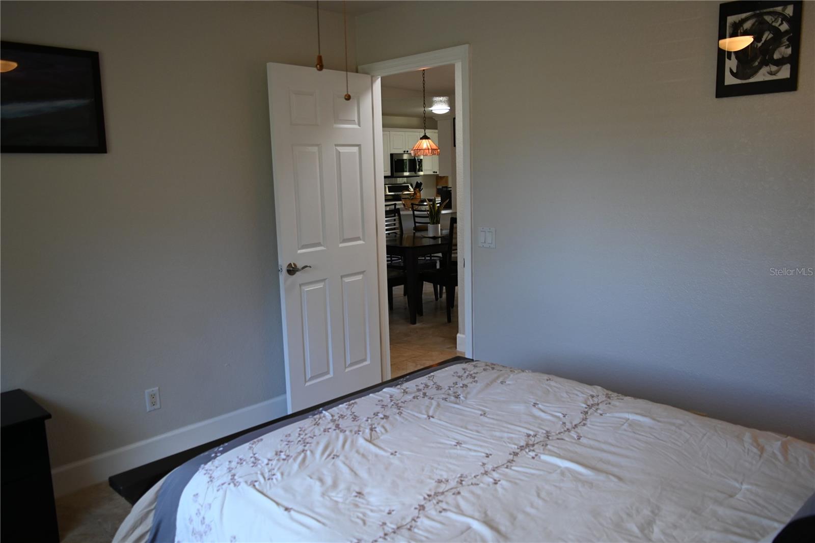 PORT CHARLOTTE SUB 24 - Residential Lease