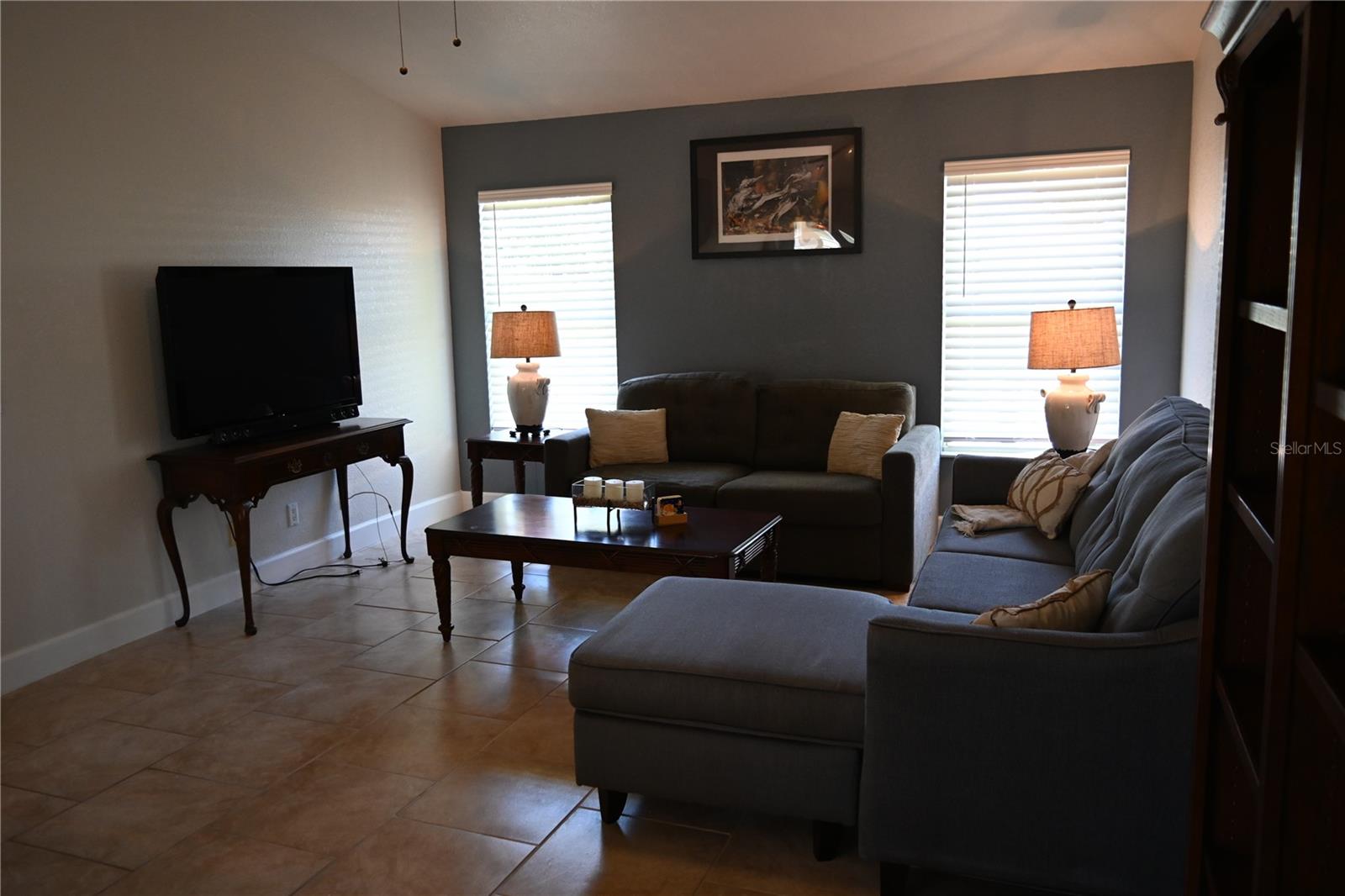 PORT CHARLOTTE SUB 24 - Residential Lease