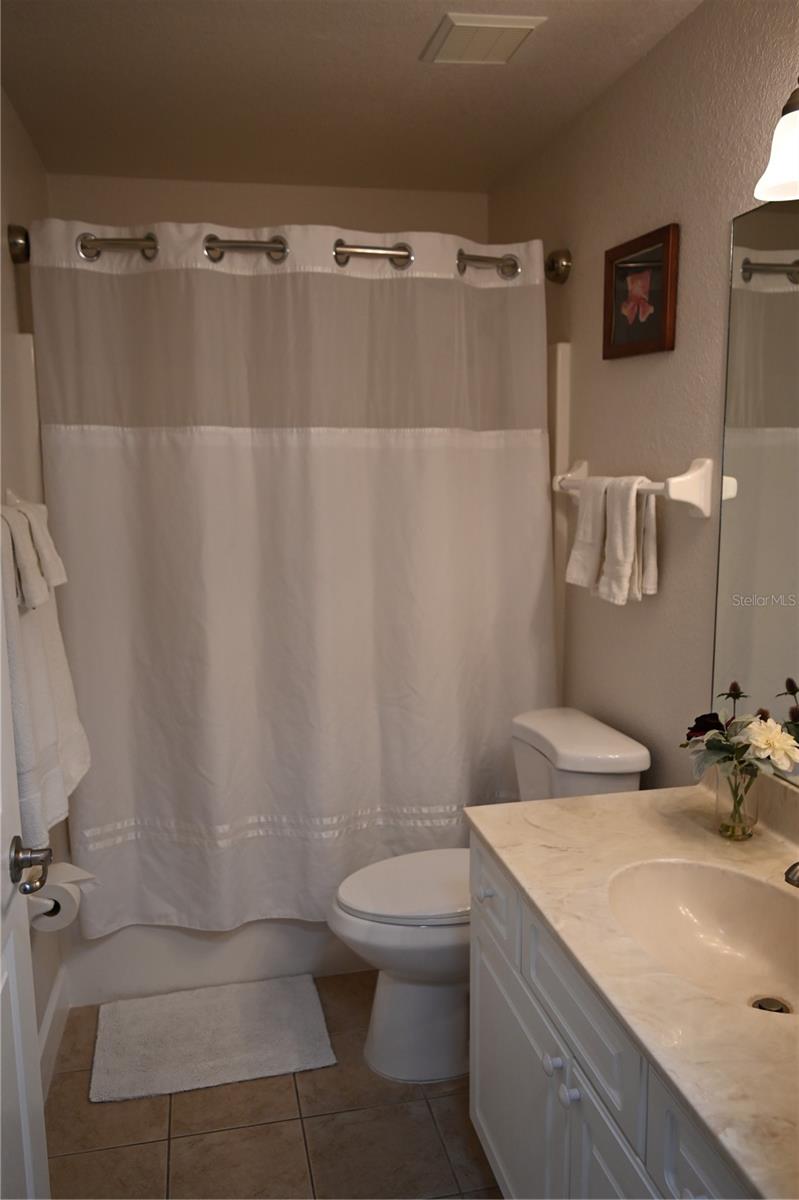 PORT CHARLOTTE SUB 24 - Residential Lease