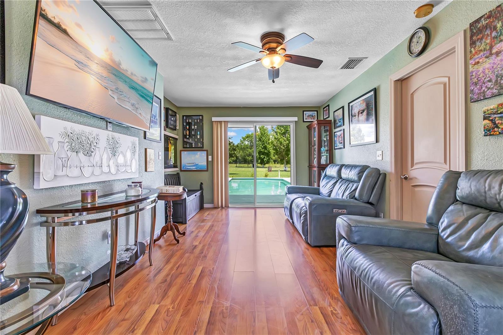 7228 EVERGREEN LOOP