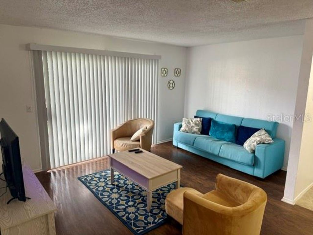 Photo of 3705 SW 27th Street #1112, Gainesville, FL 32608 (MLS # GC537334)