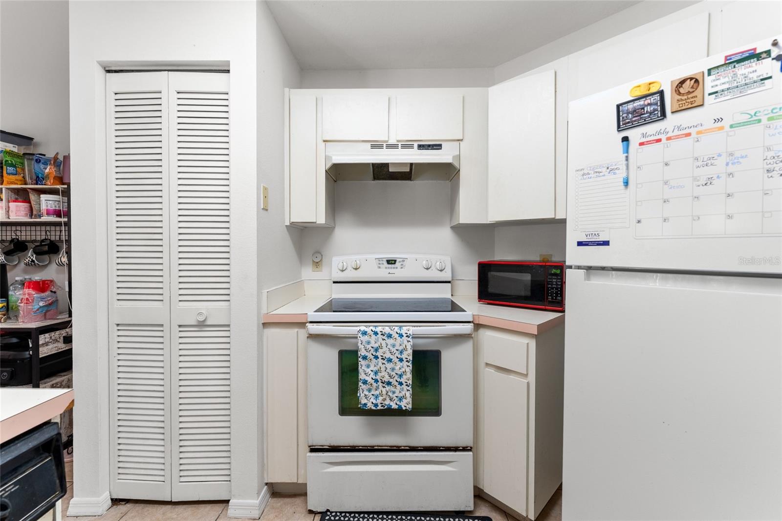 TURTLE LAKES - Residential