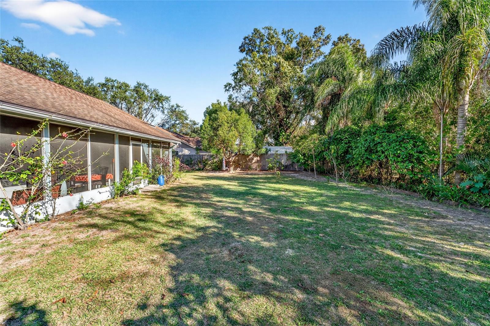 TURTLE LAKES - Residential