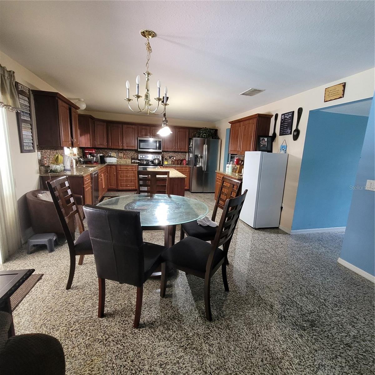 SONOMA - Residential Lease