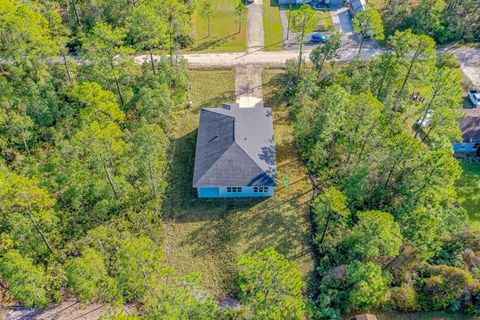 A home in DELAND