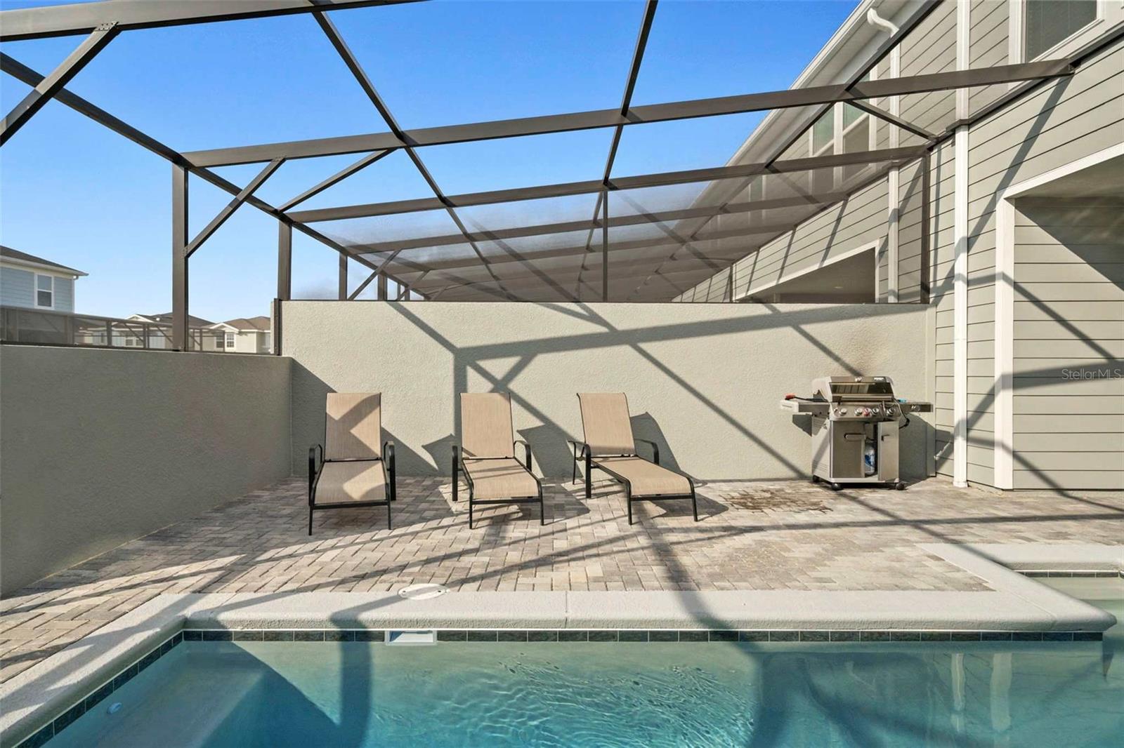 1283 BLUE PARADISE WAY