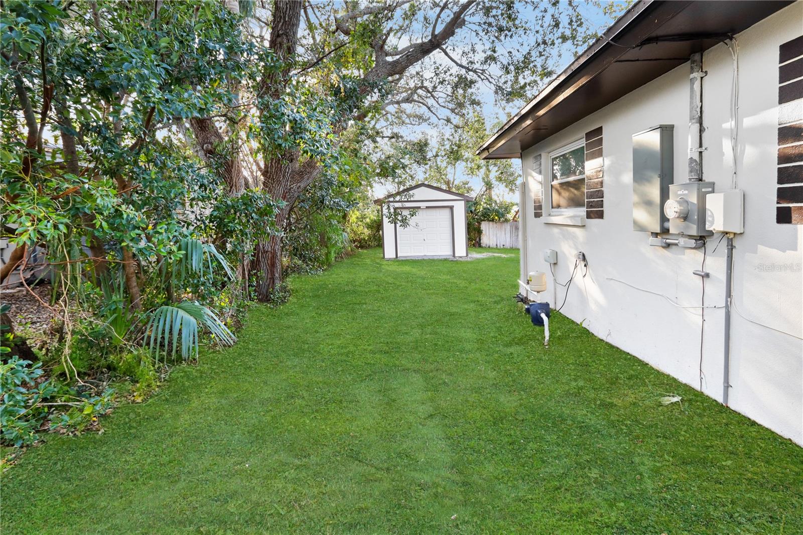 SUNSET BLUFF GARDENS 1ST ADD - Residential