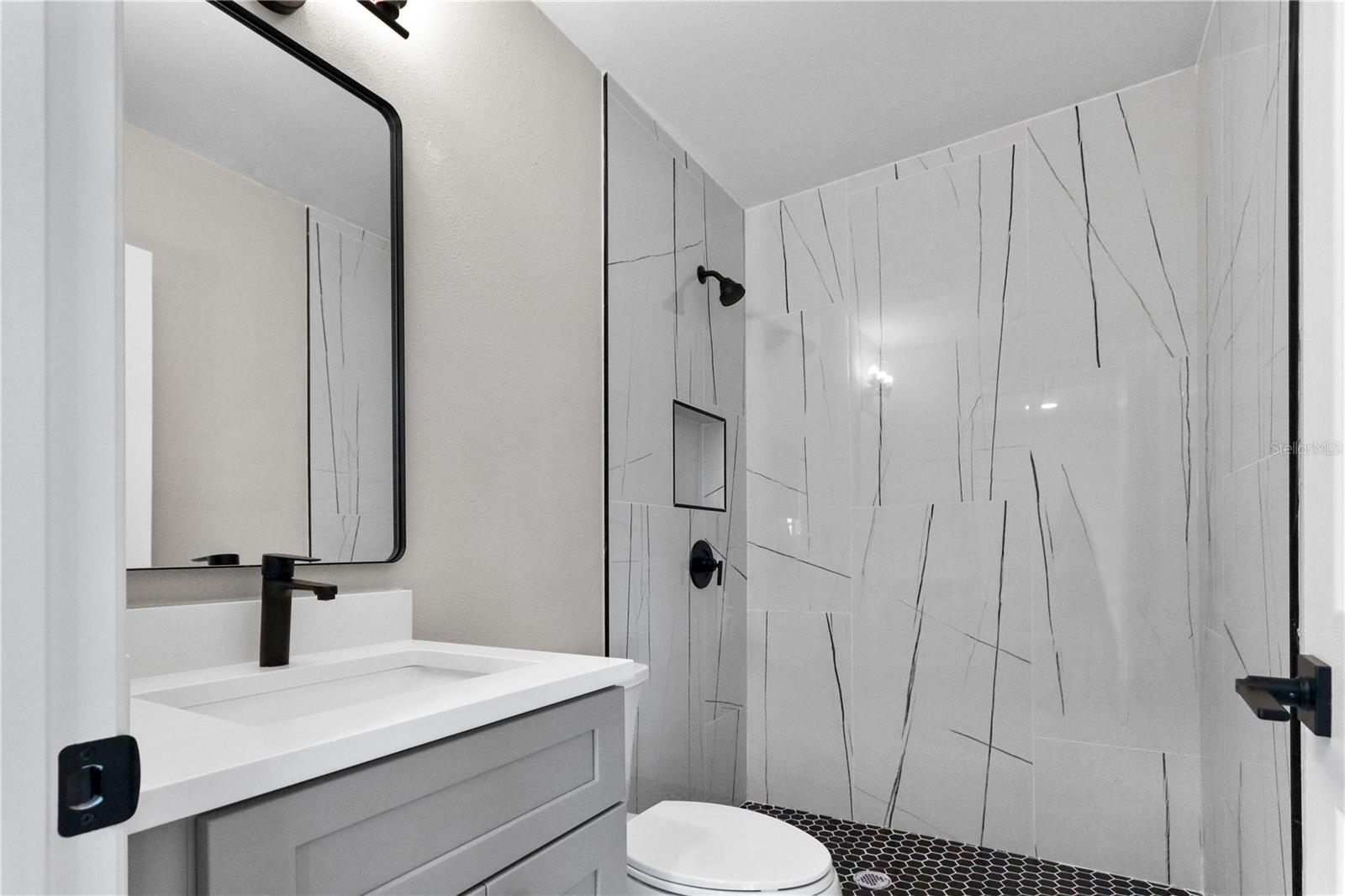 SUNSET BLUFF GARDENS 1ST ADD - Residential