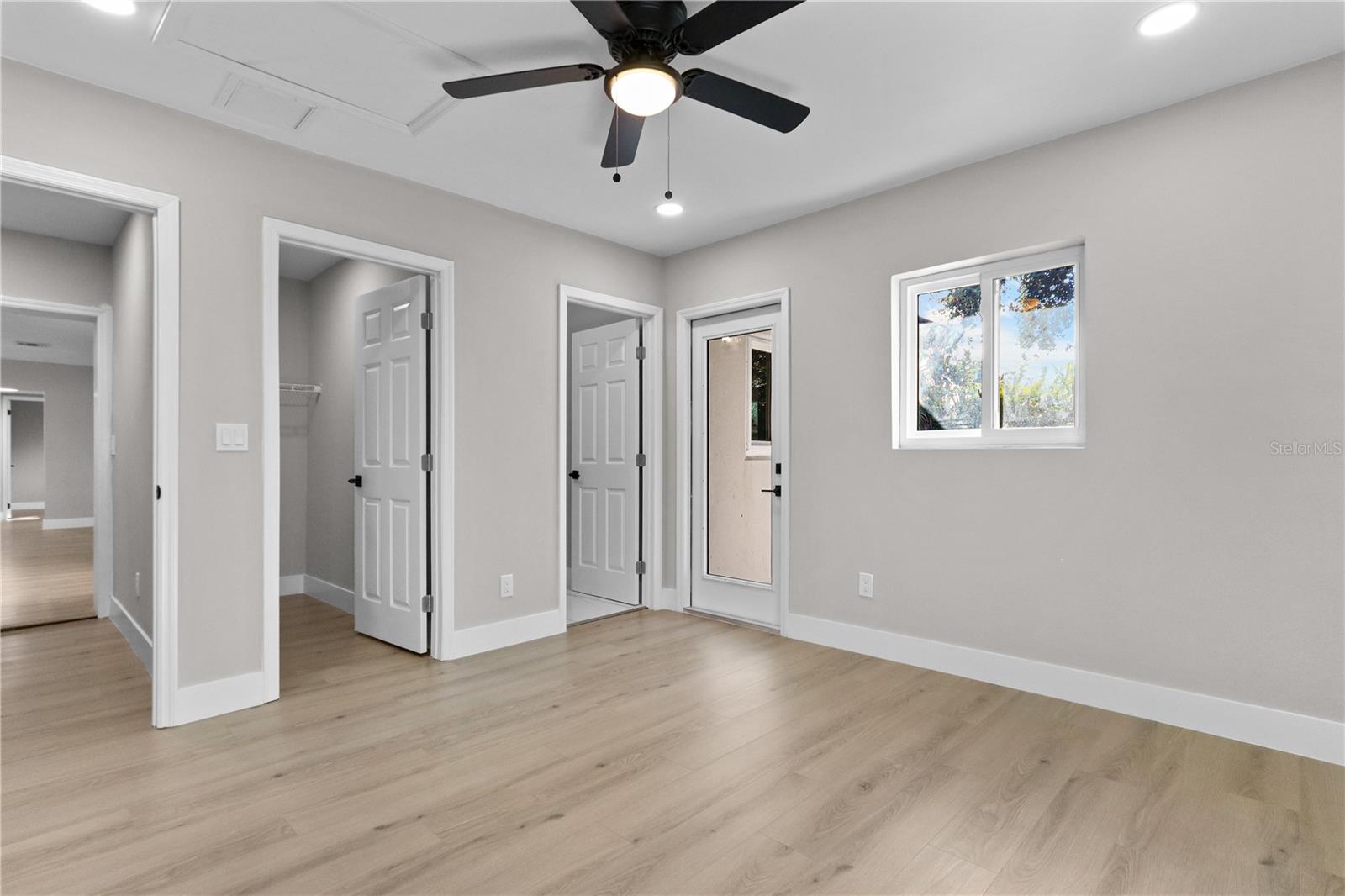 SUNSET BLUFF GARDENS 1ST ADD - Residential