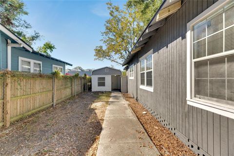 A home in TAMPA