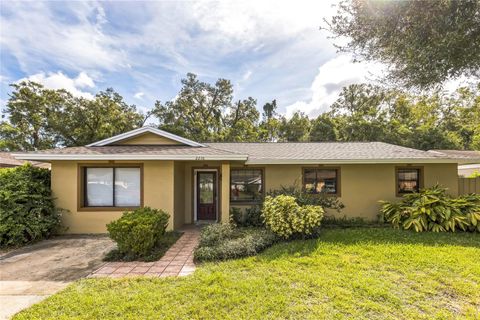 A home in APOPKA