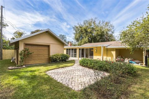 A home in APOPKA