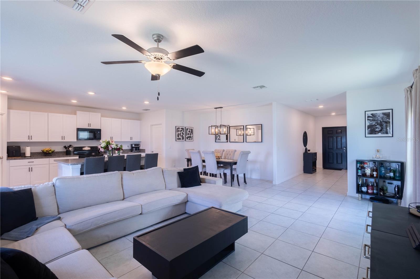 SHELL COVE PH 1 - Residential Lease