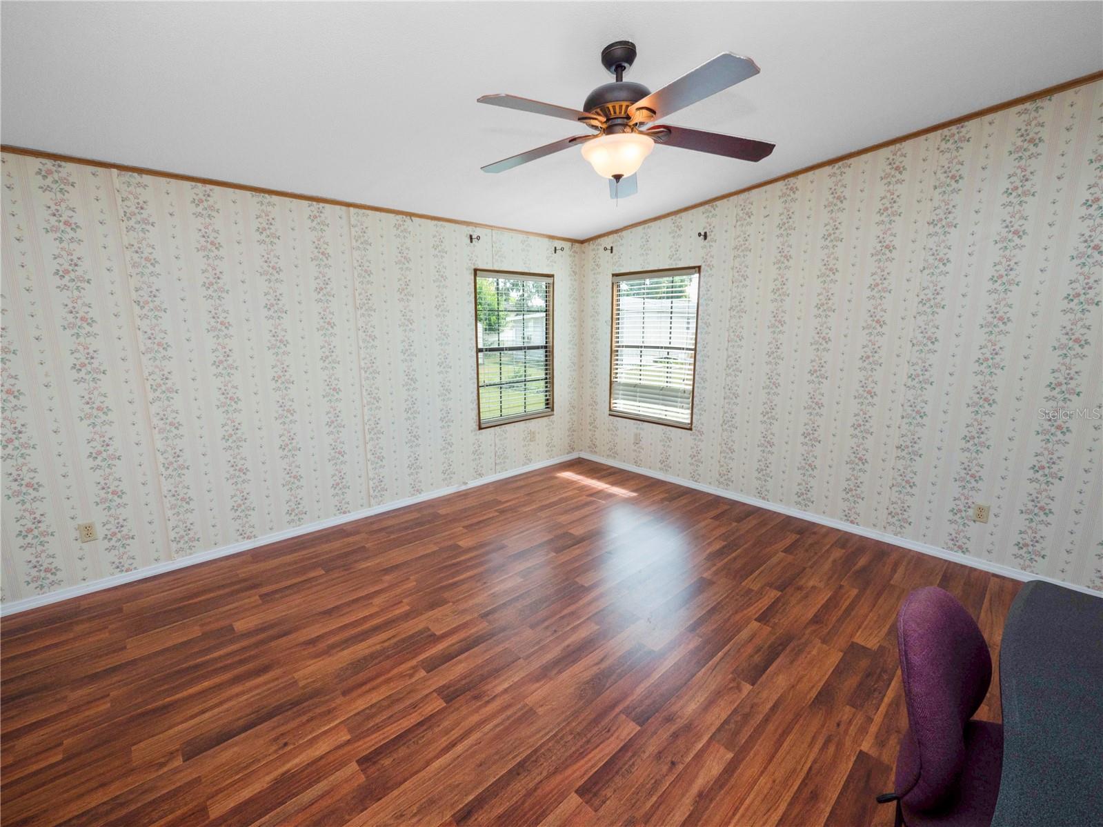 LAKE MARIANA ACRES - Residential Lease