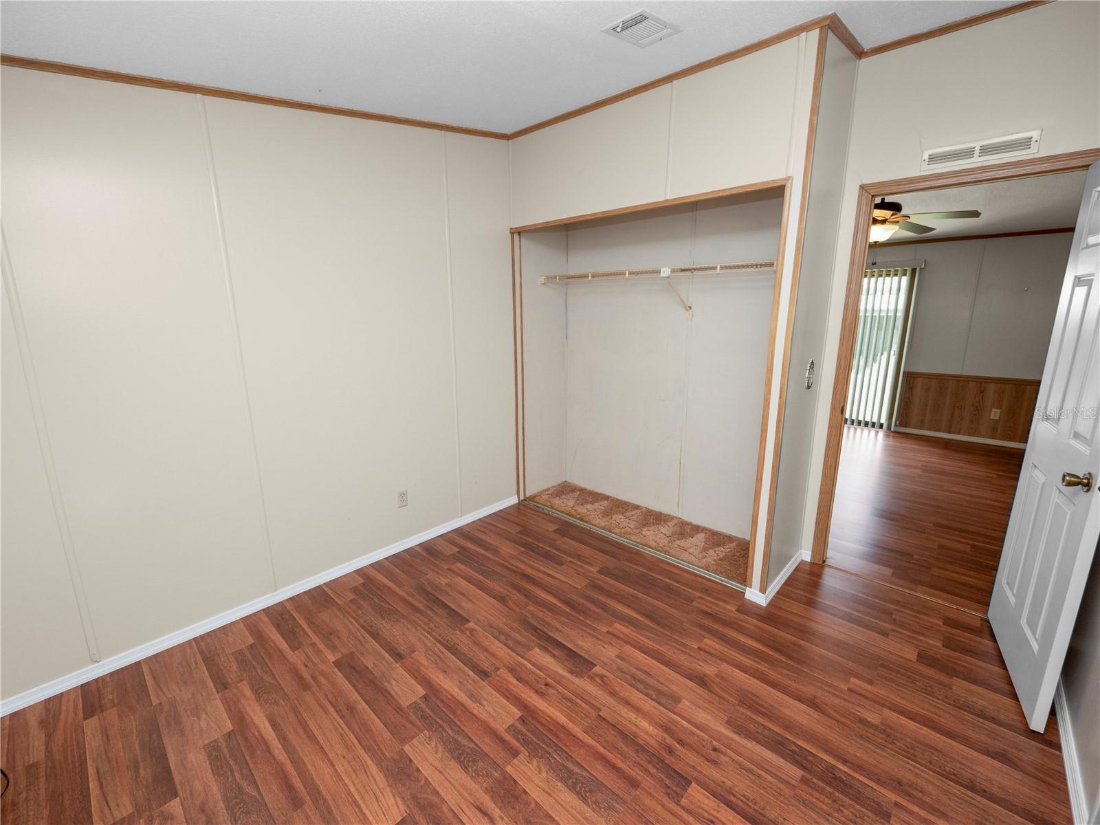 LAKE MARIANA ACRES - Residential Lease