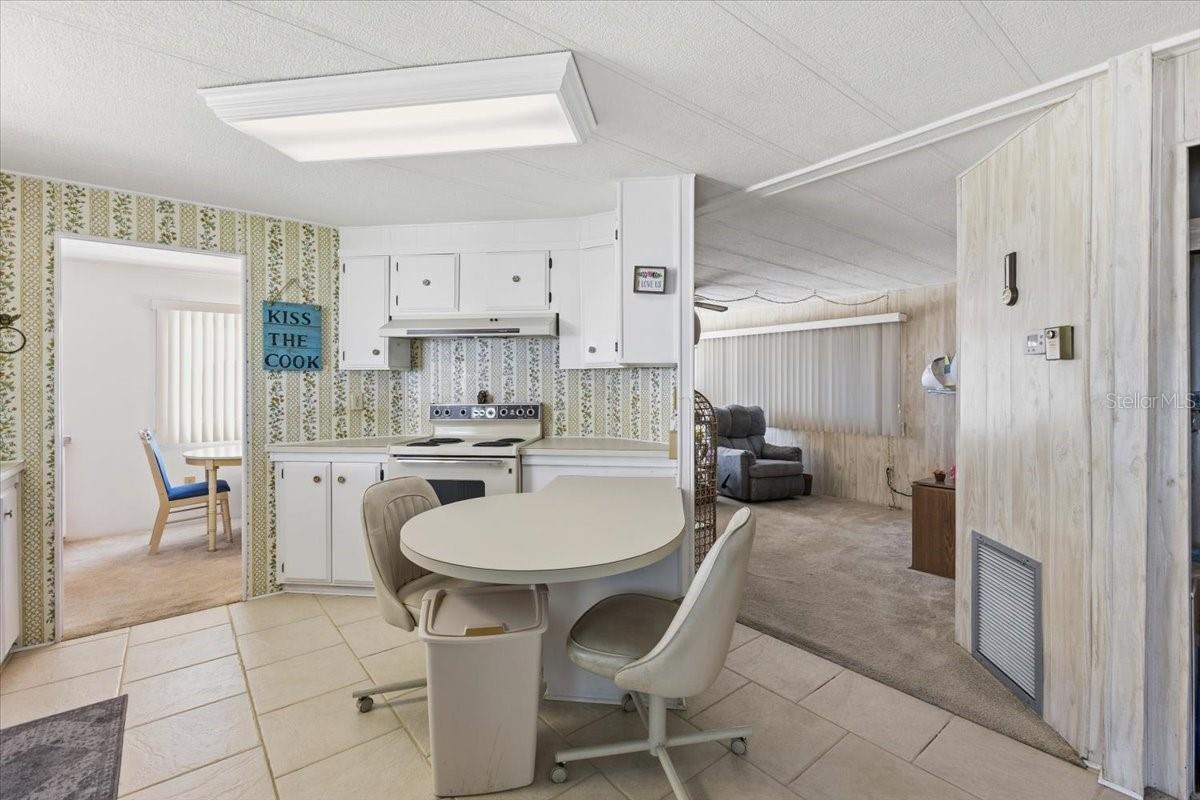 26 N ESPLANADE STREET, ENGLEWOOD, FL, 34223 4 26 N ESPLANADE STREET