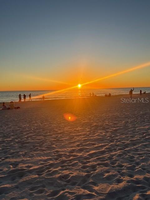 RIDGEWOOD RIVIERA - Residential