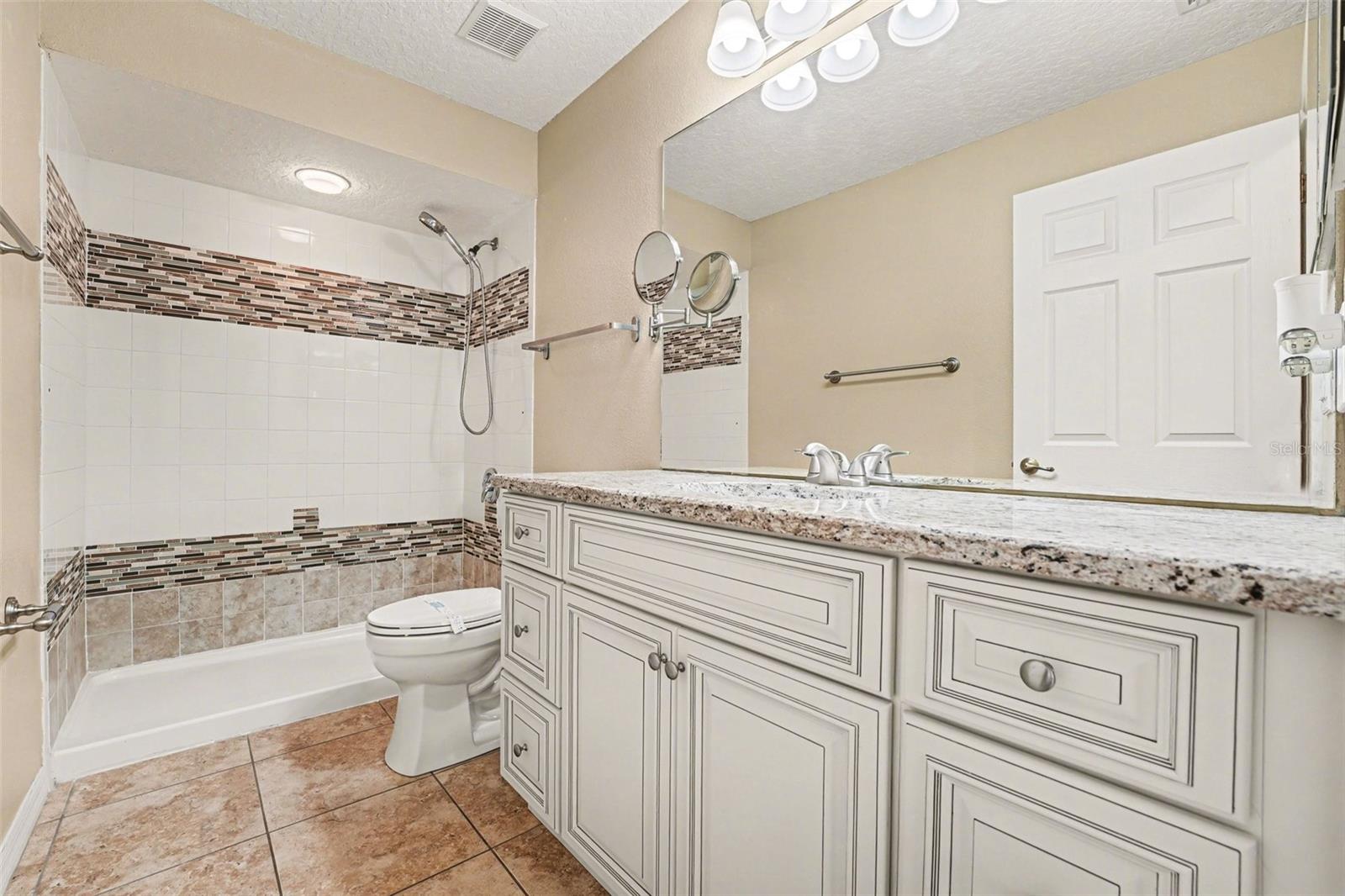 ESTATES AUBURNDALE - Residential