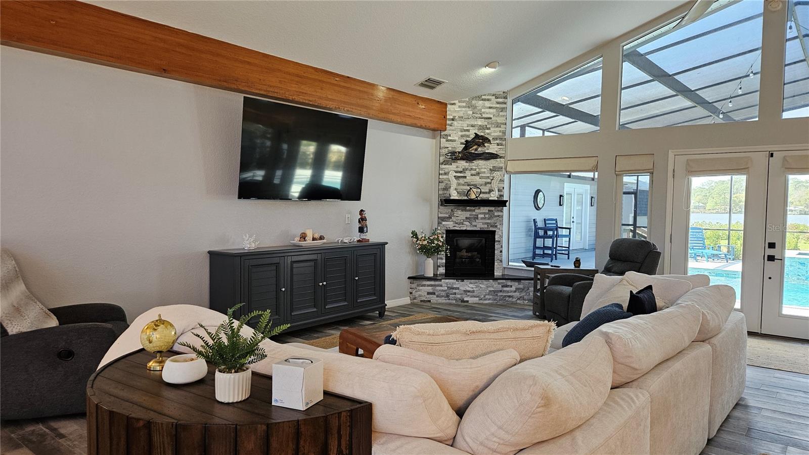 TURNBULL SHORES - Residential