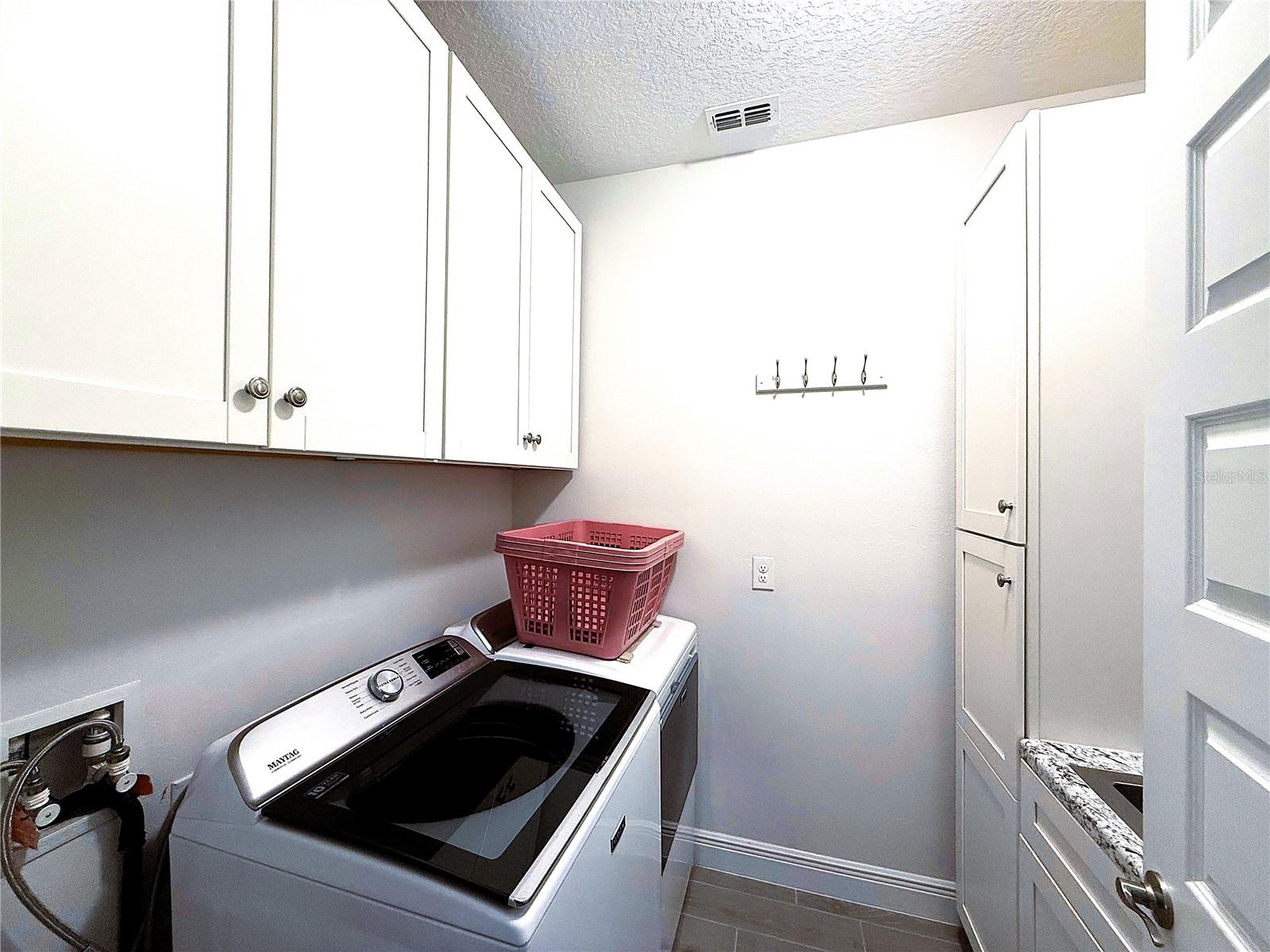 WATERLEIGH - Residential