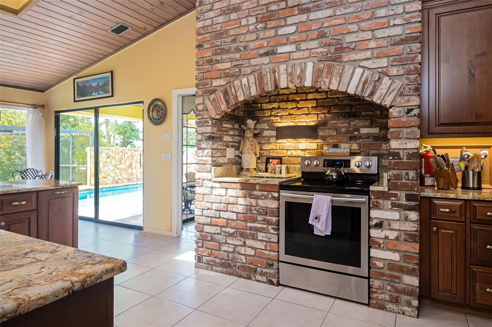 Photo 6 of 55 of 24395 SUNCOAST BOULEVARD house
