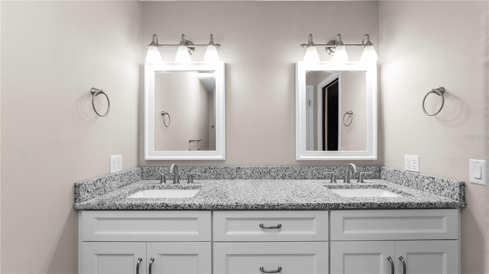 TIERRA ALTA - Residential