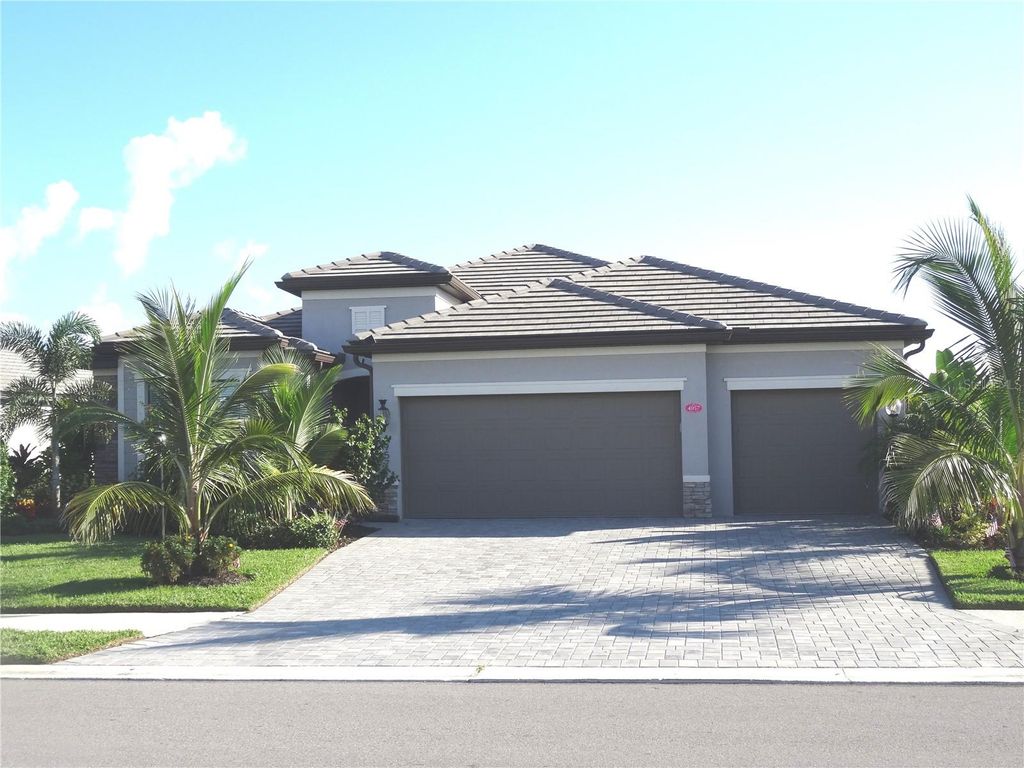 Photo of 4957 Seafoam Trail, Bradenton, FL 34211 (MLS # TB8401108)