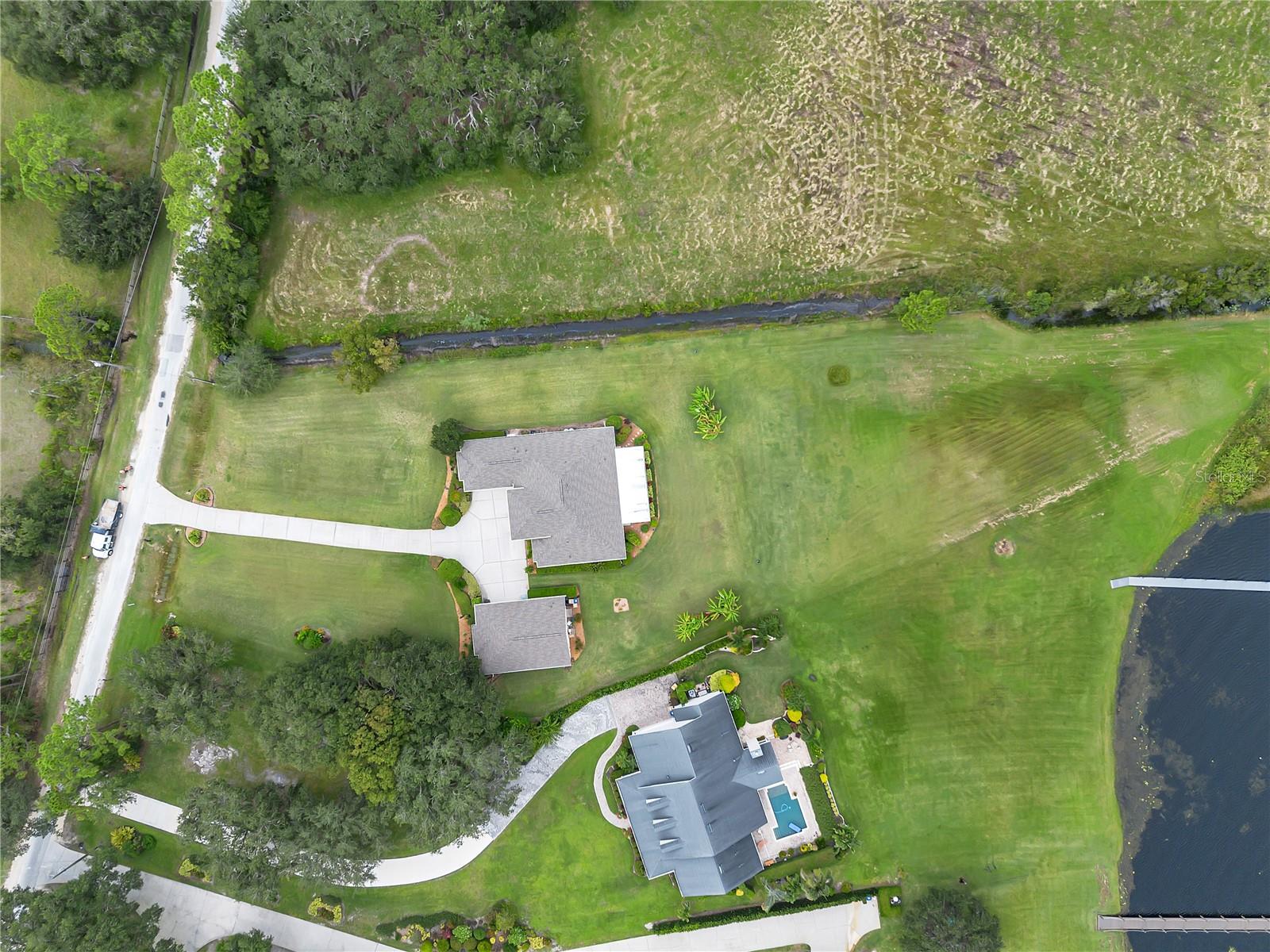 LIZZIE VIEW - Residential