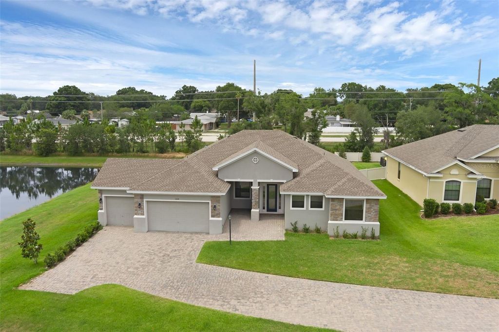 Photo of 1504 Cordgrass Way, Lakeland, FL 33813 (MLS # S5127584)