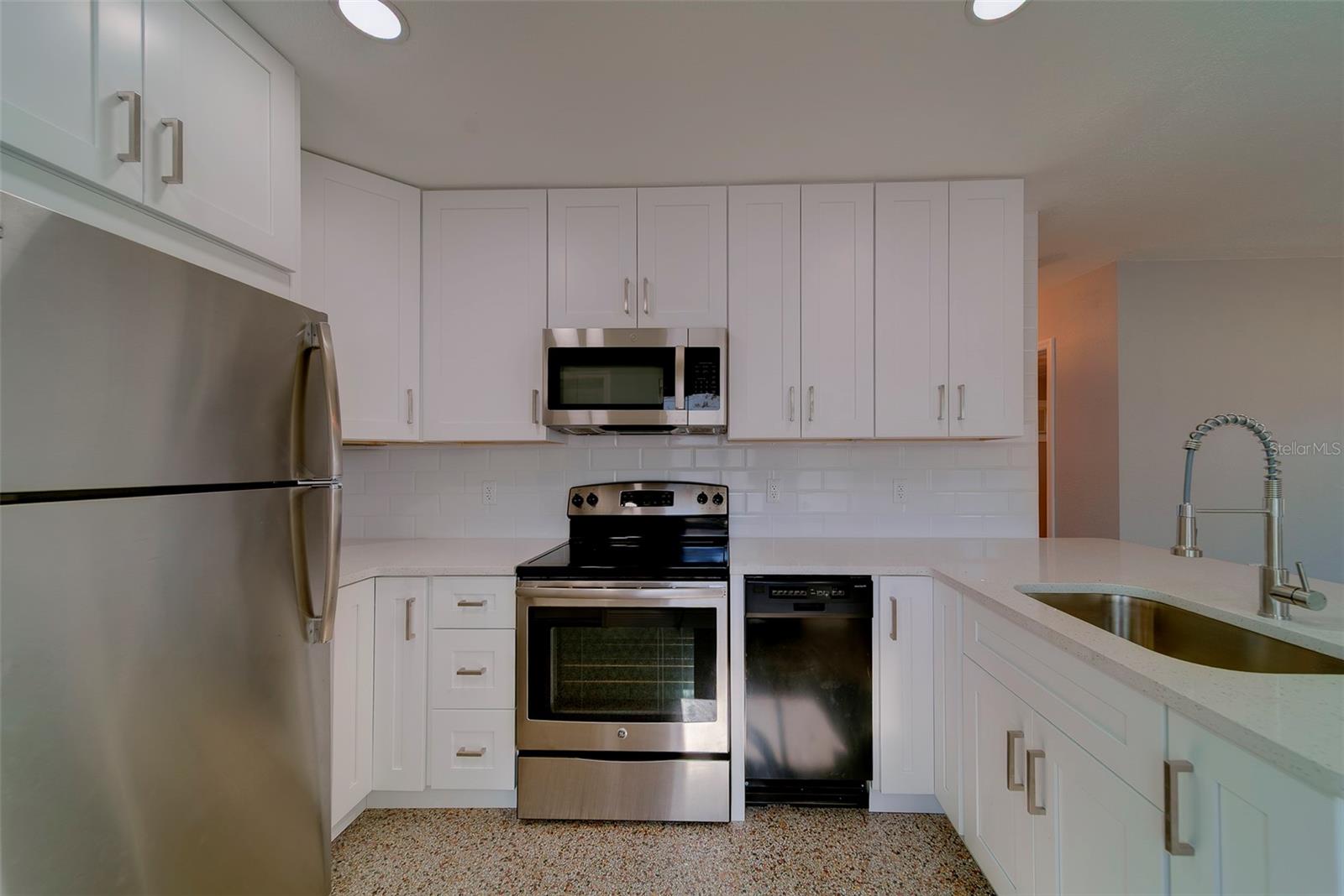 PAGES REP OF MITCHELLS BEACH - Residential Lease