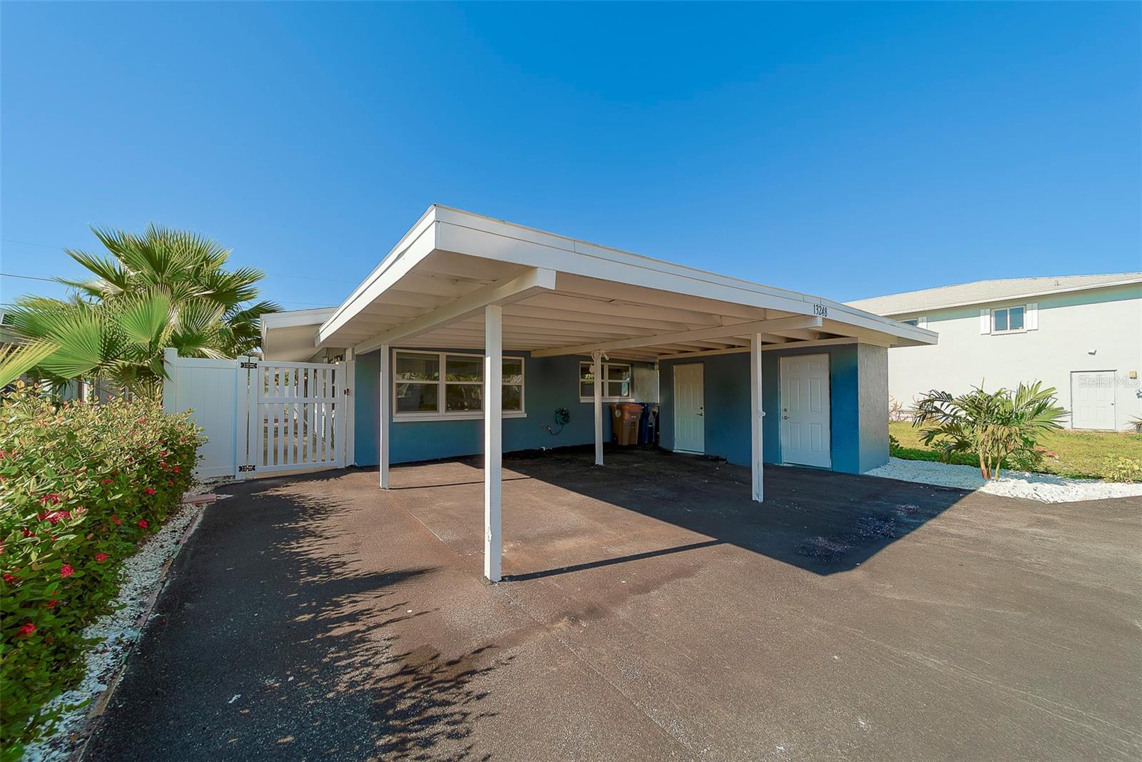 PAGES REP OF MITCHELLS BEACH - Residential Lease