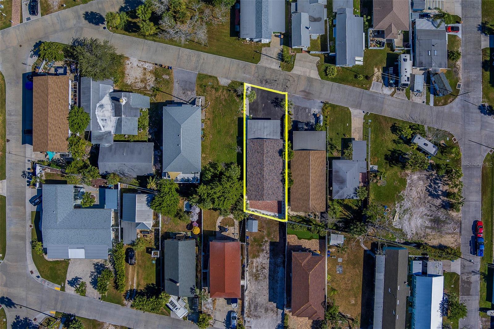 PAGES REP OF MITCHELLS BEACH - Residential Lease