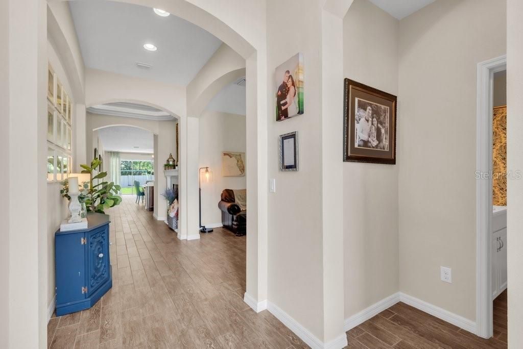 Photo of 17659 Bright Wheat Drive, Lithia, FL 33547 (MLS # TB8418363)