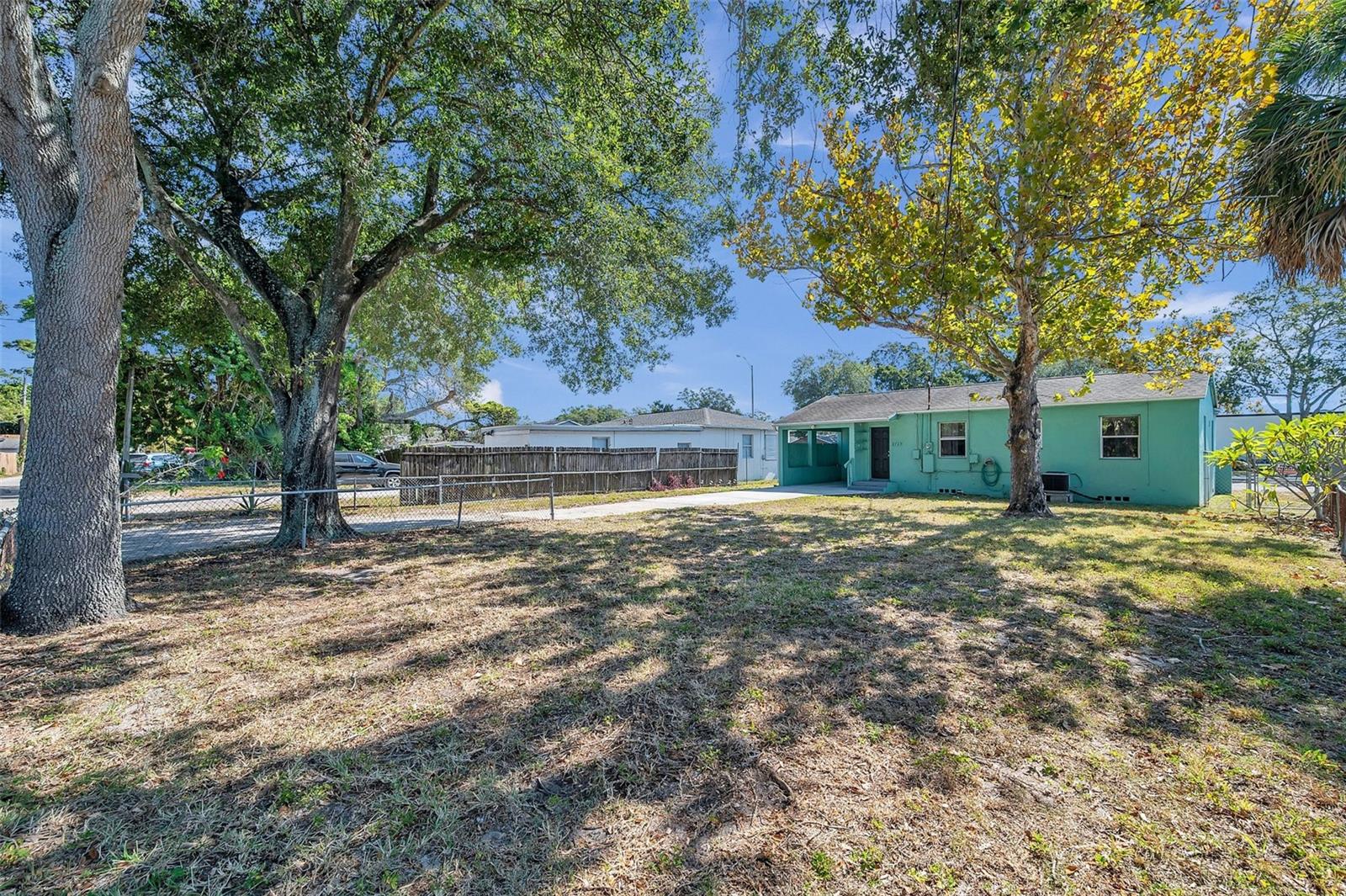 WOODLAWN HEIGHTS - Residential