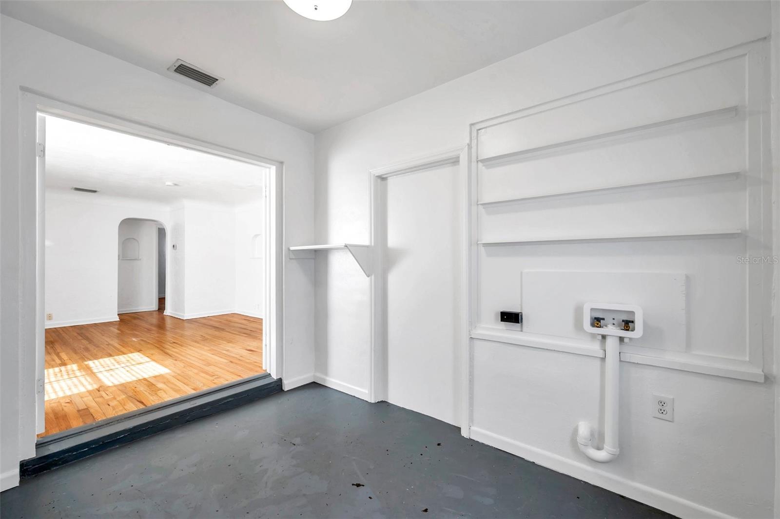 WOODLAWN HEIGHTS - Residential