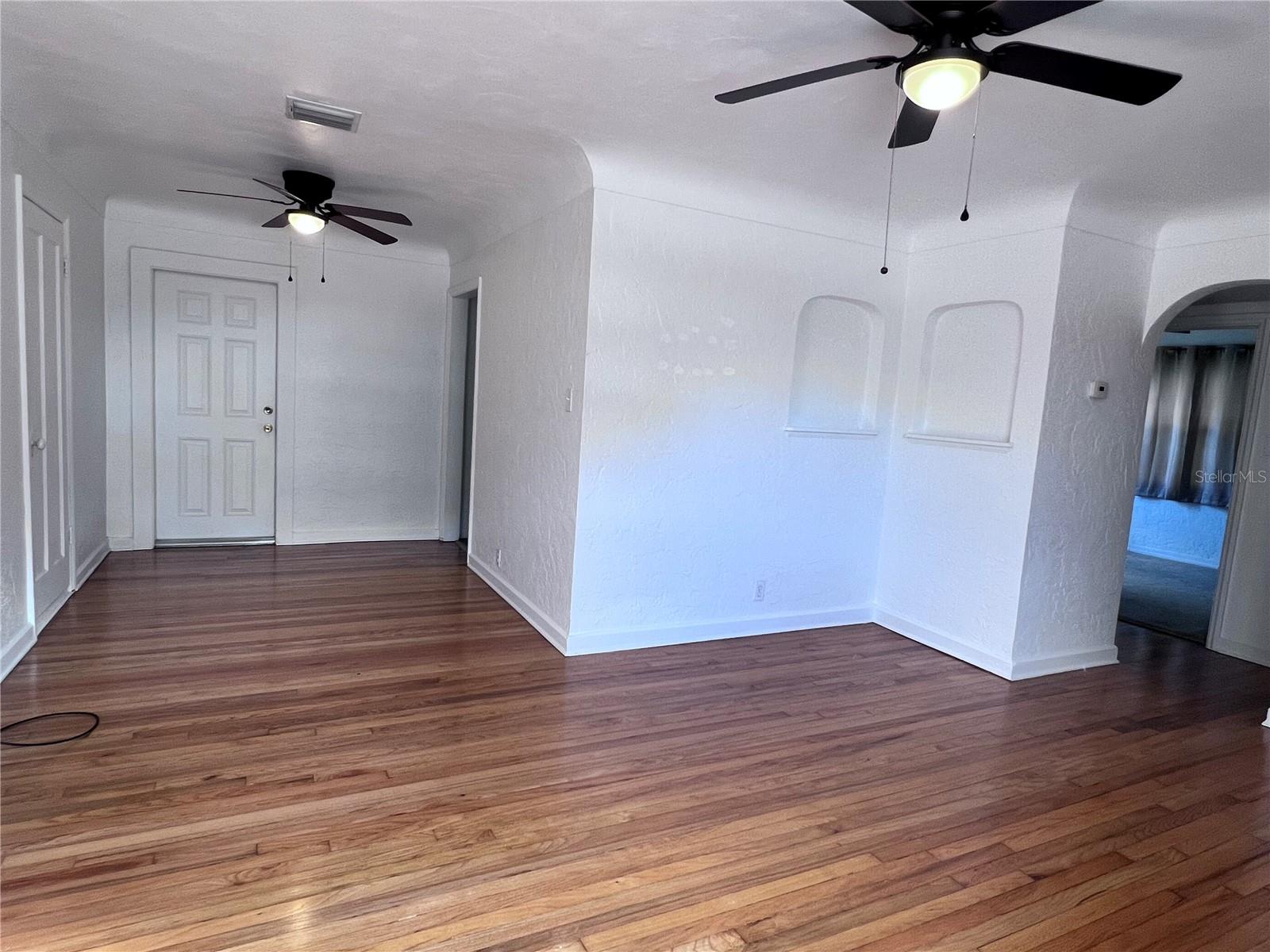 WOODLAWN HEIGHTS - Residential