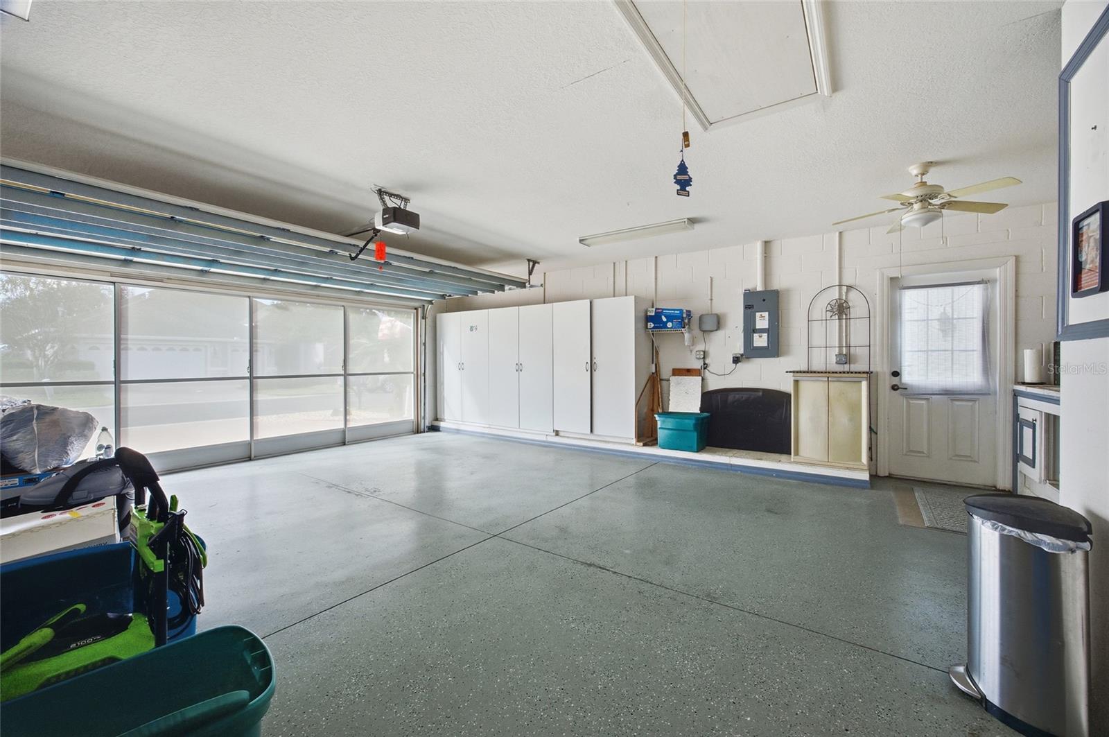 CANDLER HILLS- ON TOP OF THE WORLD - Residential