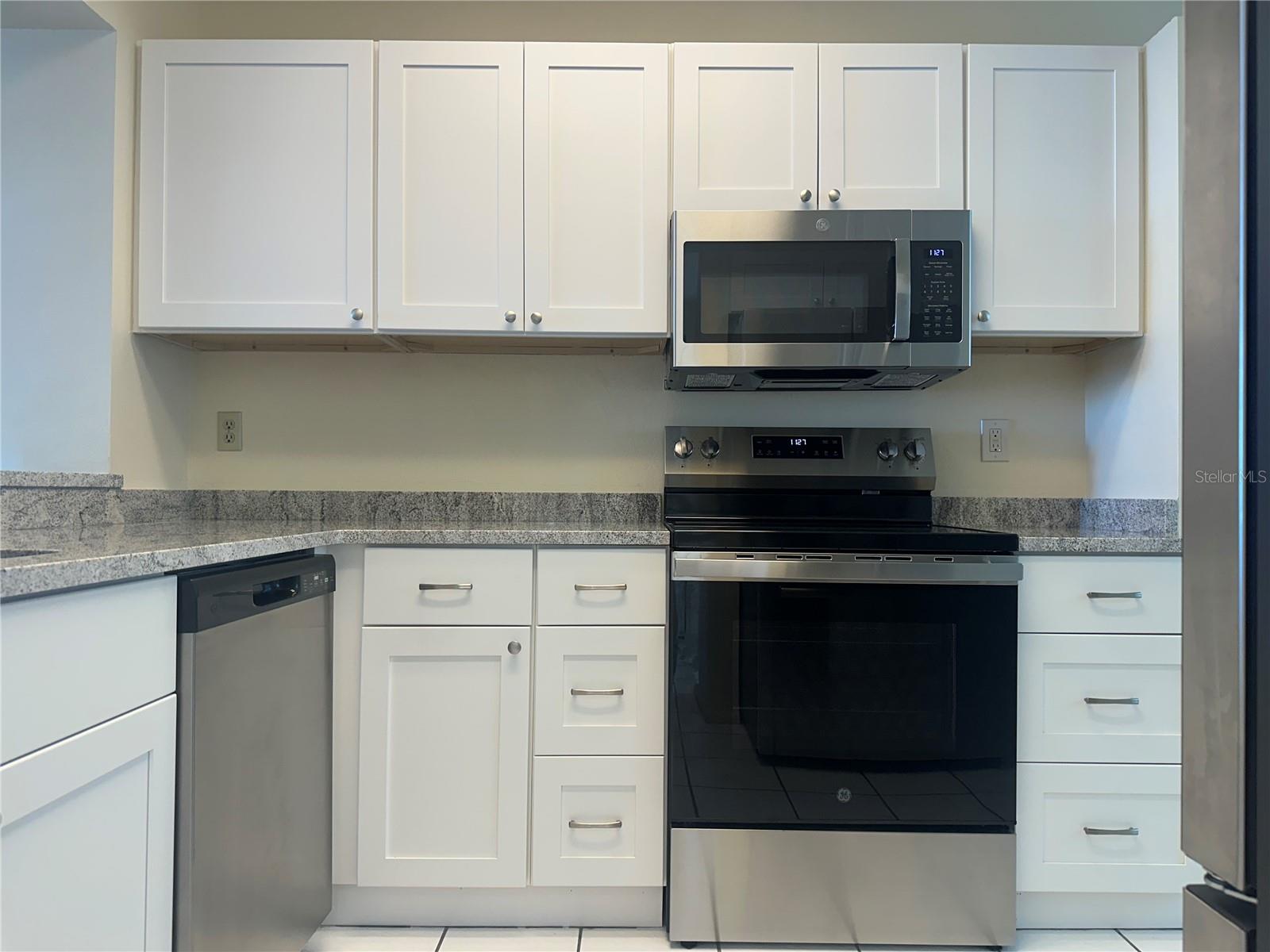 HARBOURSIDE CONDO - Residential