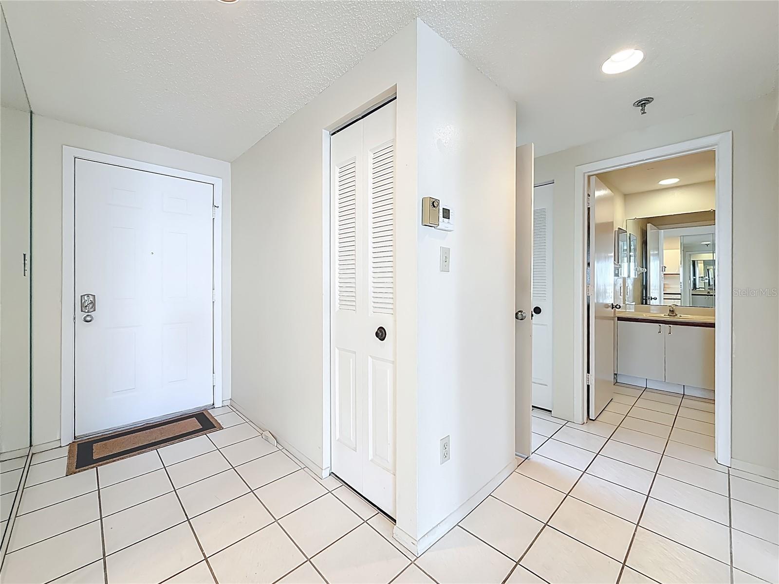 HARBOURSIDE CONDO - Residential