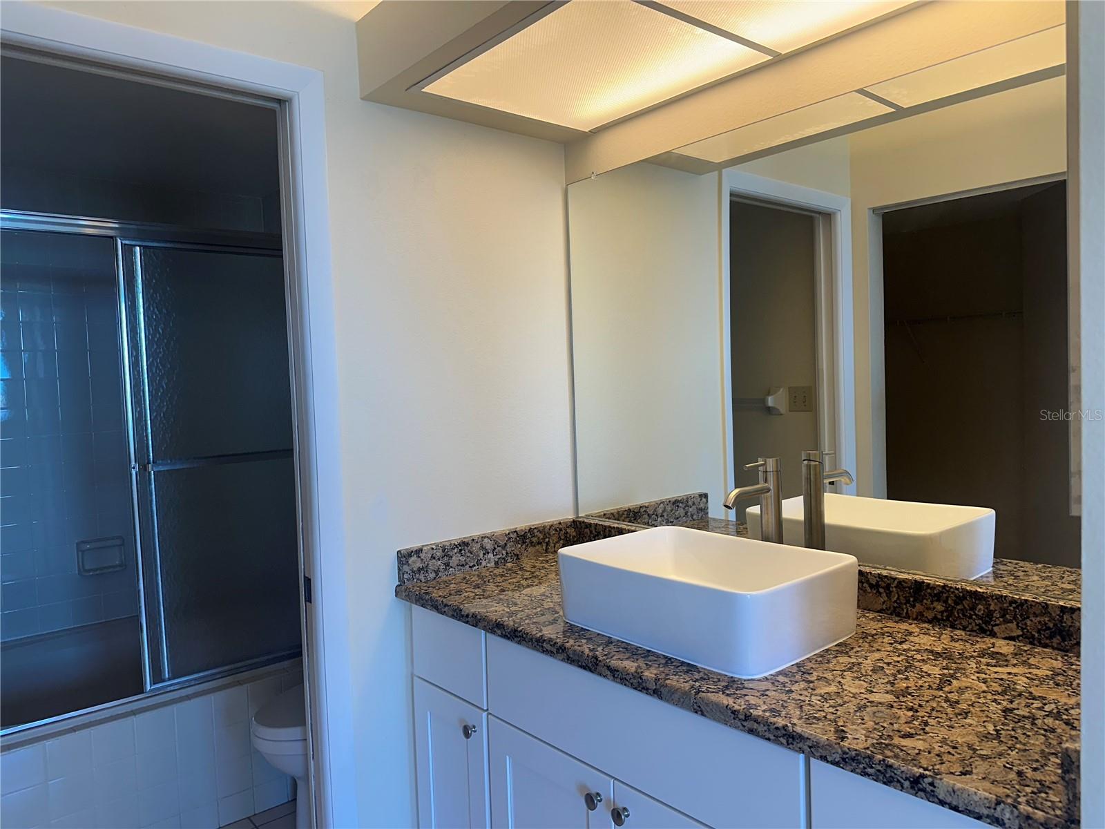 HARBOURSIDE CONDO - Residential