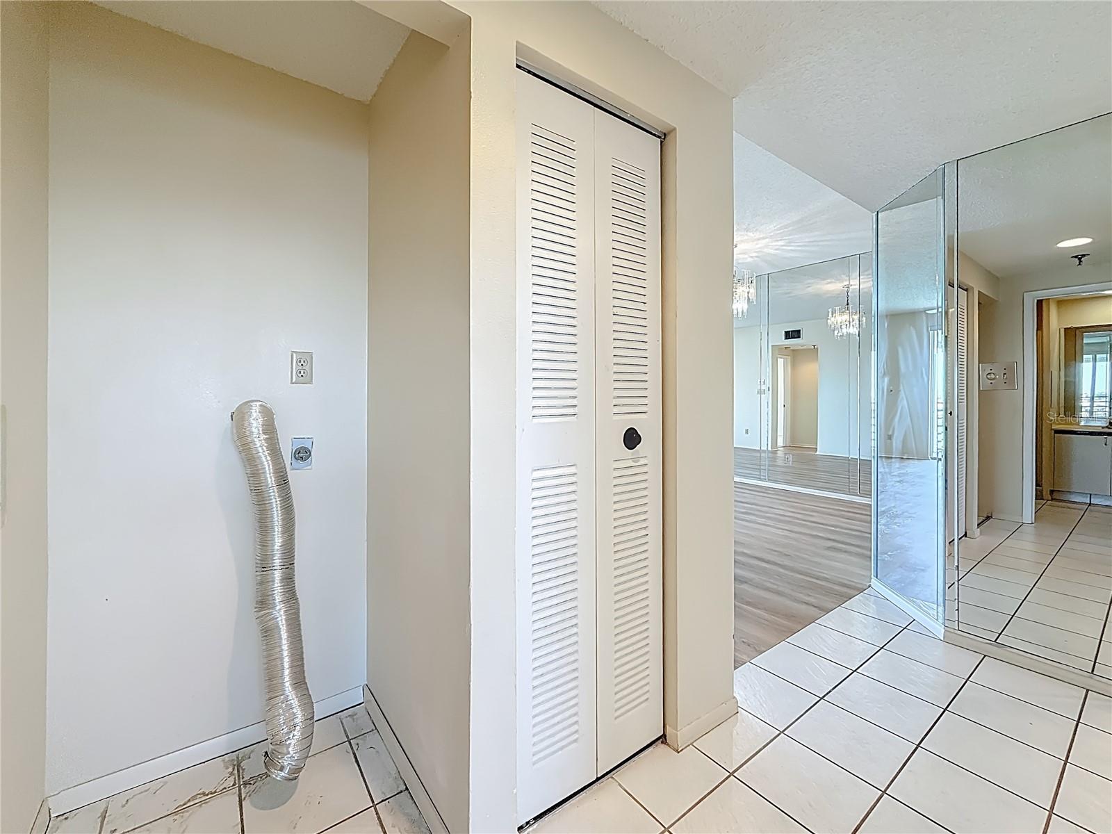 HARBOURSIDE CONDO - Residential