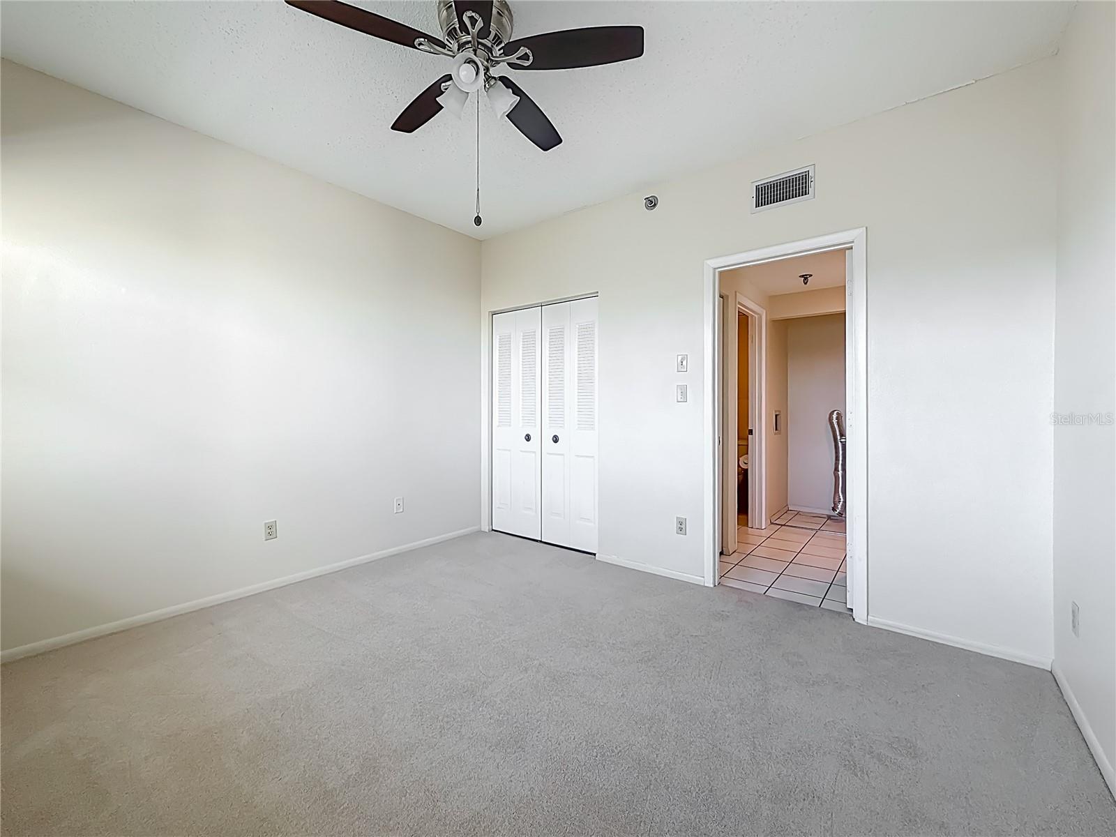 HARBOURSIDE CONDO - Residential