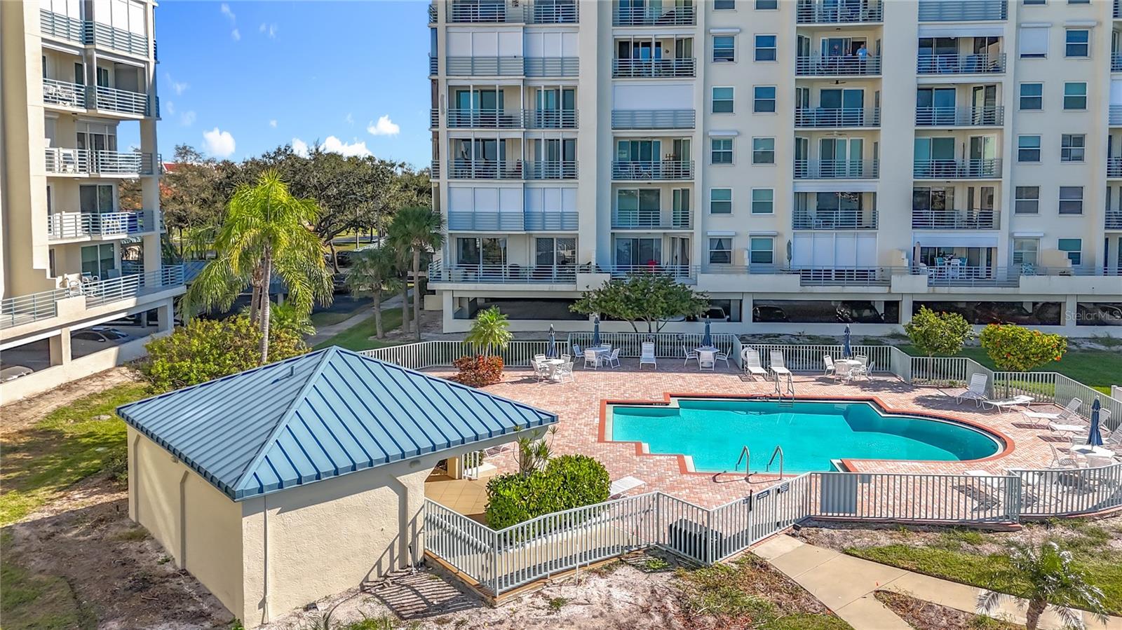 HARBOURSIDE CONDO - Residential