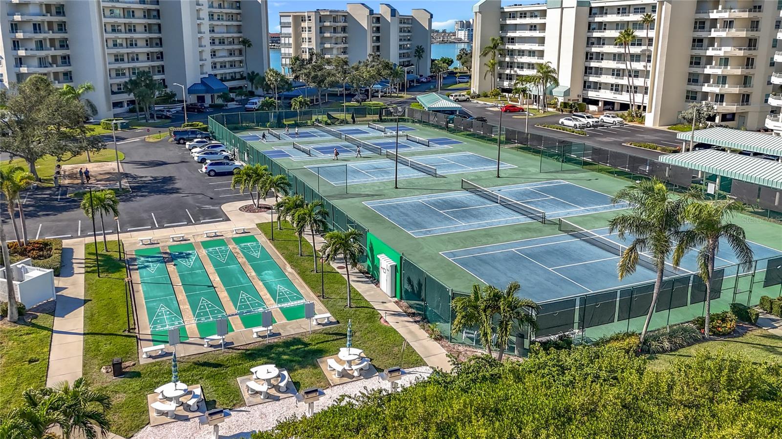 HARBOURSIDE CONDO - Residential