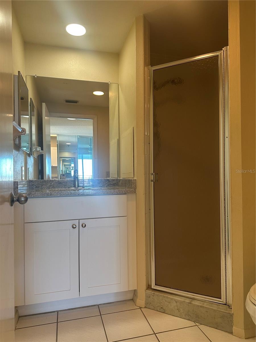 HARBOURSIDE CONDO - Residential