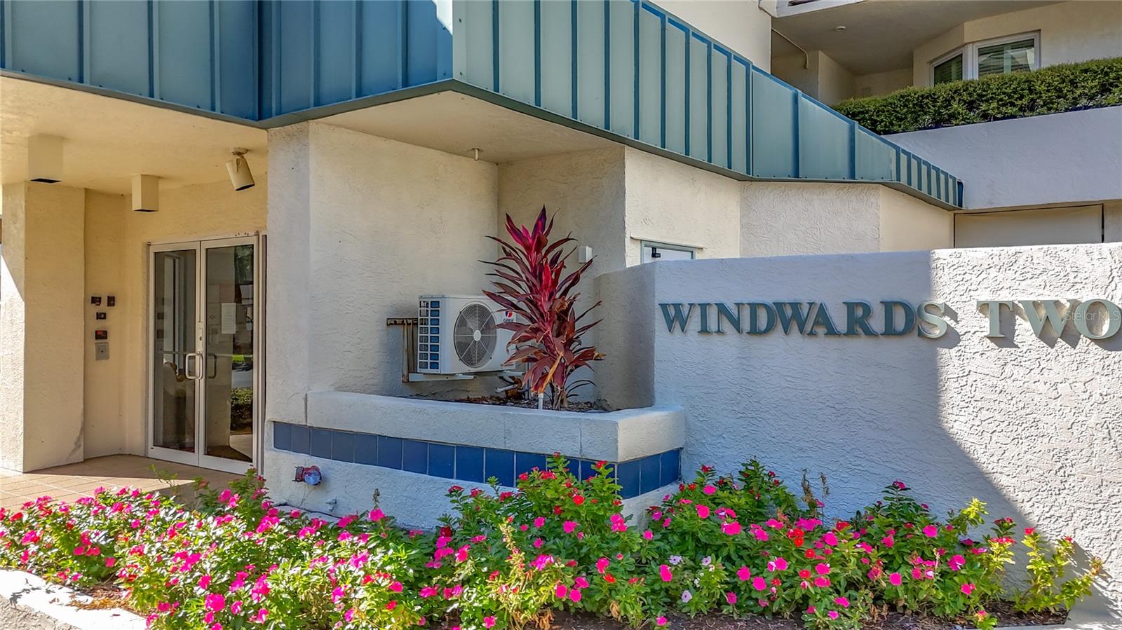 HARBOURSIDE CONDO - Residential